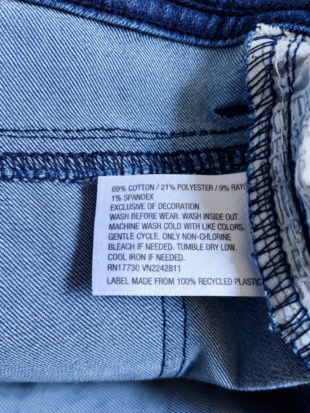 Cat & Jack Girls Size 16 Super Skinny Star Embellished Jeans - Picture 8 of 11